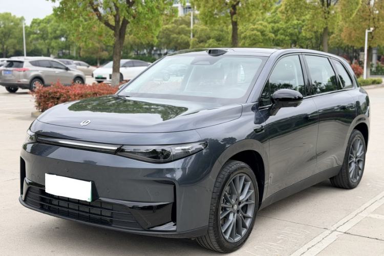 Used Leapmotor C10 2026 210 LiDAR Version Front Left 45 Deg