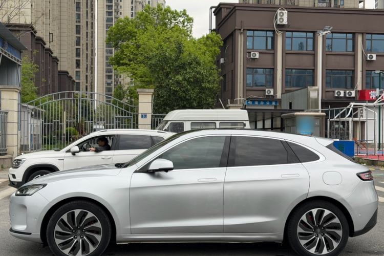 Used Hima AITO M5 2022 Extended-Range Four-Wheel Drive Performance Version
