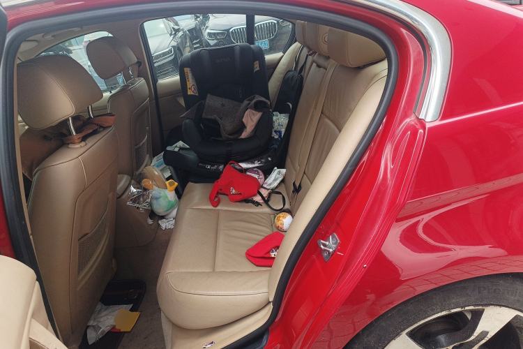 Used BMW 3 Series 2011 325i Luxury Edition
