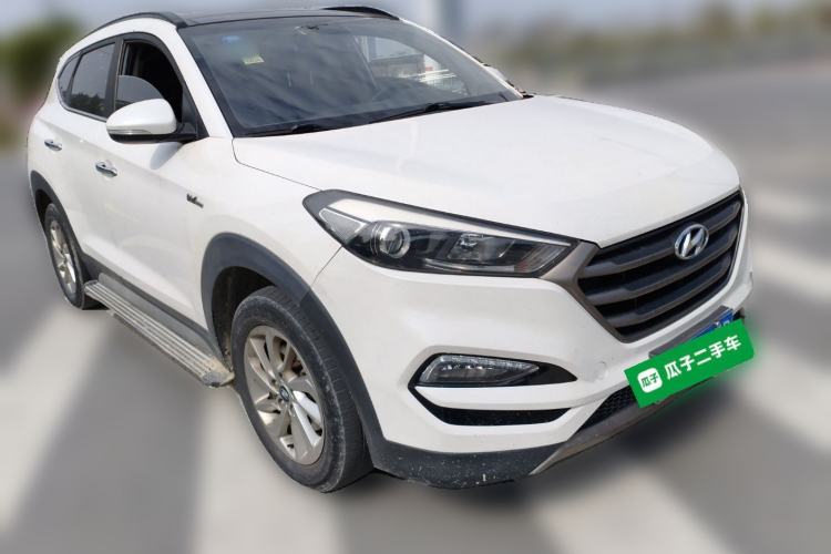 Used Hyundai Tucson 2018 1.6T Dual-Clutch Two-Wheel Drive 15th Anniversary Special Edition Front Right 45 Deg