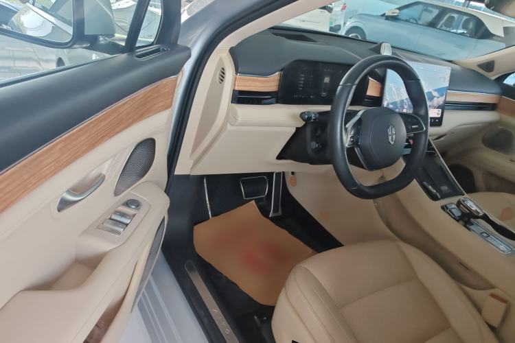 Used Hima AITO M5 2023 Extended-Range Four-Wheel Drive Intelligent Driving Version
