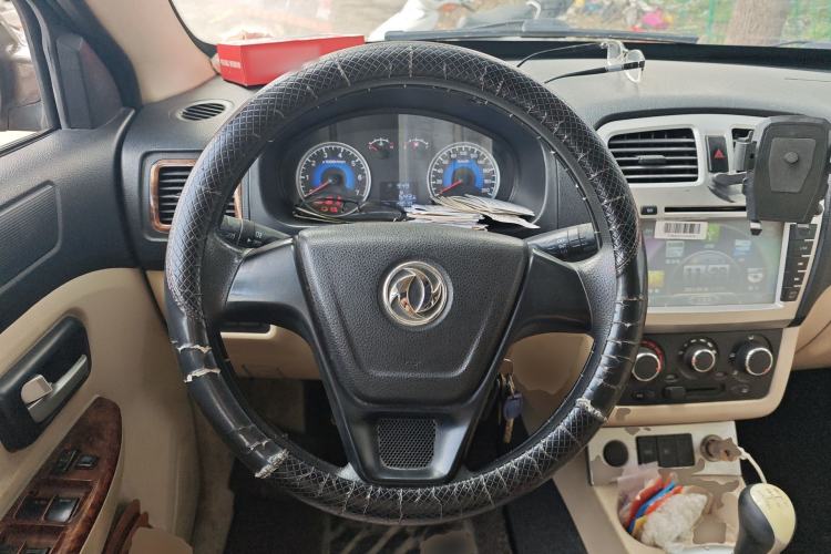 Used Dongfeng Fengon 330 2014 1.3L Manual Utility Version DK13-07 Steering Wheel