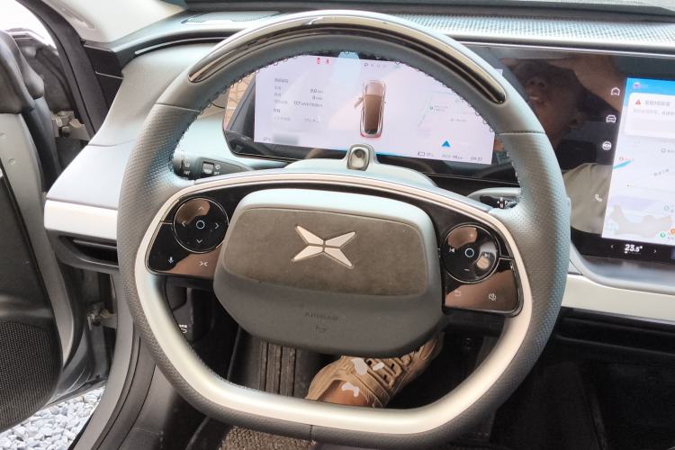 Used XPeng P7 2020 670N Steering Wheel