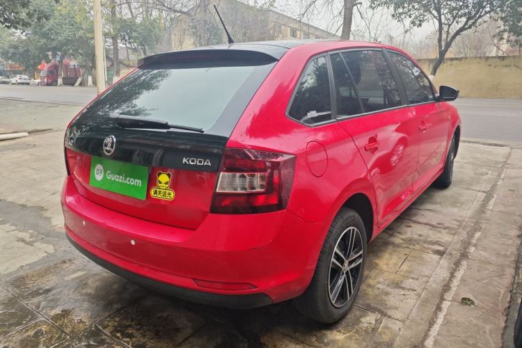 Used Skoda Rapid Spaceback 2014 1.6L Automatic Enjoyment Edition
