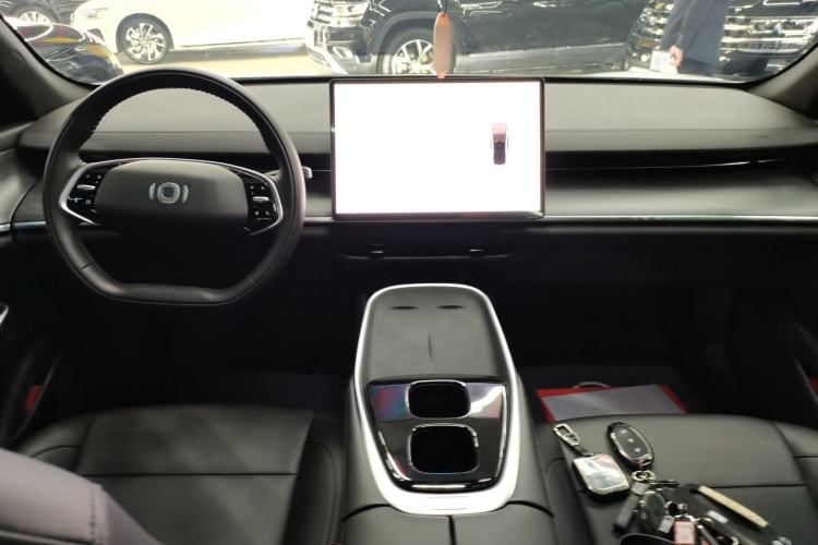 Used CHANGAN NEVO A07 2025 All-Electric "Real Bargain" 525 Luxury Model Center Console