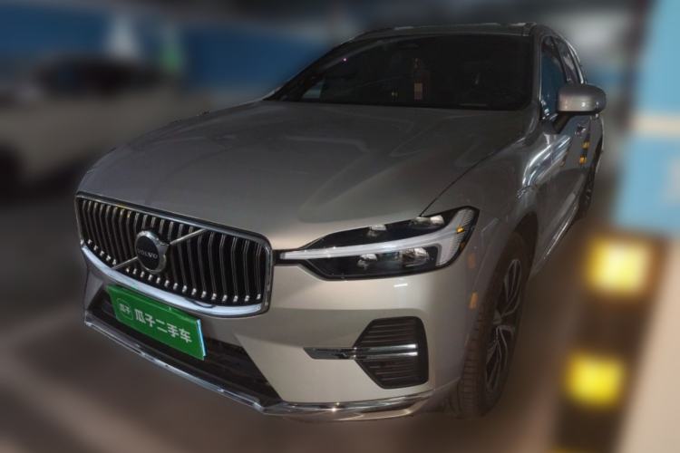 Used Volvo XC60 2024 B5 4x4 Smart Luxury Edition