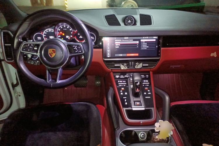 Used Porsche Cayenne 2018 Cayenne 3.0T Center Console