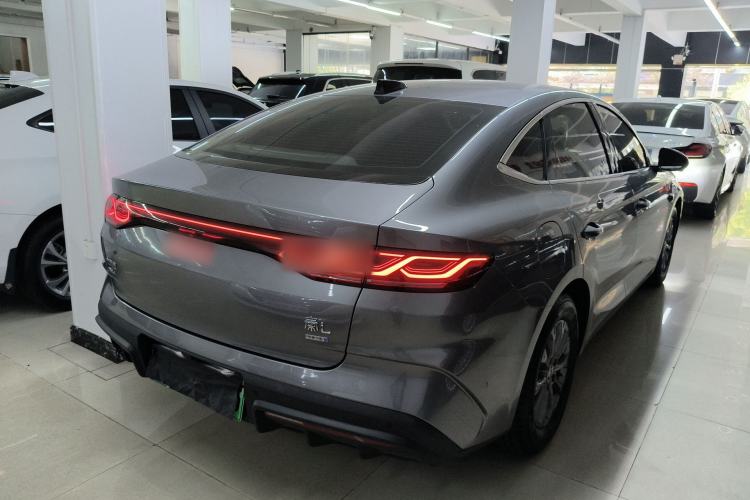 Used BYD Qin L 2025 DM-i Smart Drive 80KM Leading Model
