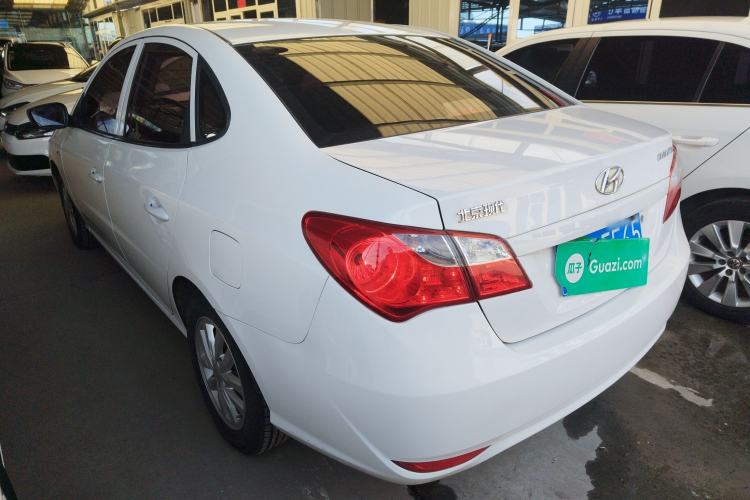 Used Hyundai Celesta 2016 1.6L Manual Joy Edition Rear Left 45 Deg