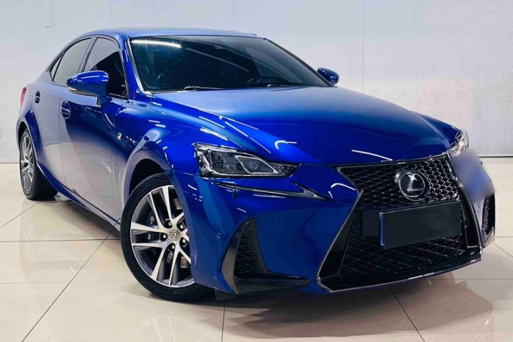 Used Lexus IS 2017 300 F SPORT Edition
