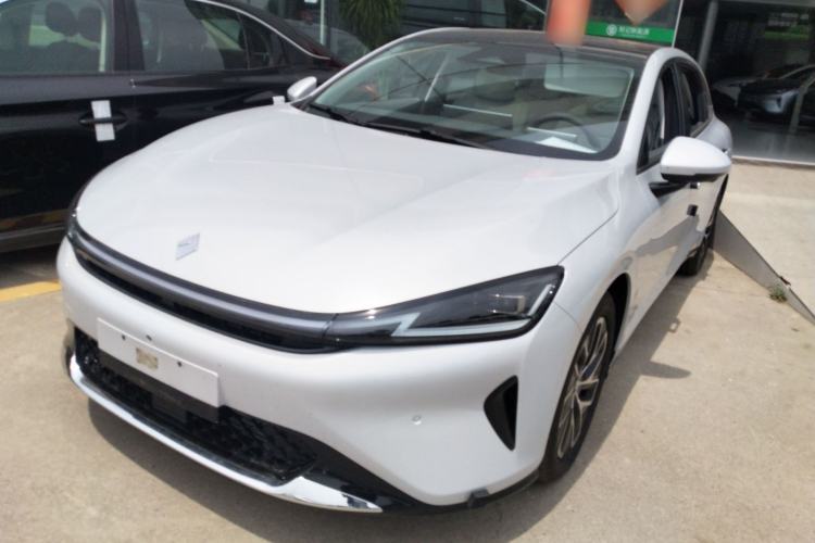 Used Baojun Enjoy 2025 Plug-in Hybrid 140km Standard Version