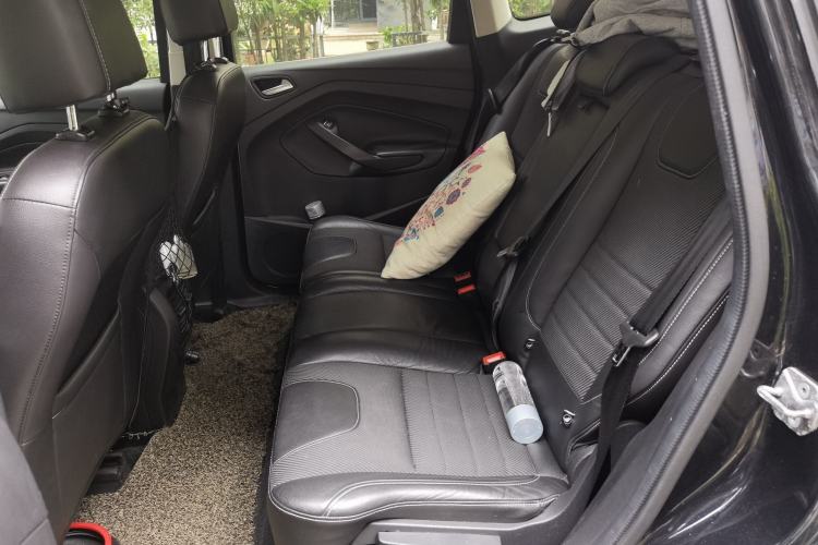 Used Ford Kuga 2013 1.6L GTDi Two-Wheel-Drive Trend Model
