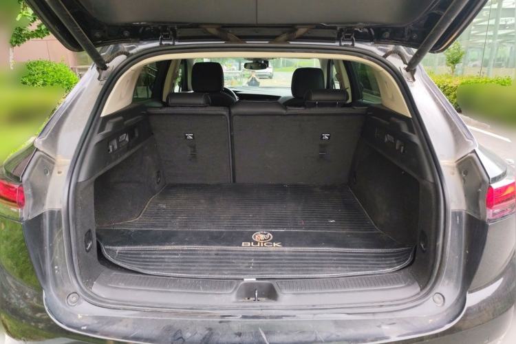 Used Buick Envision 2022 Encore S 652T Two-Wheel Drive Elite Model