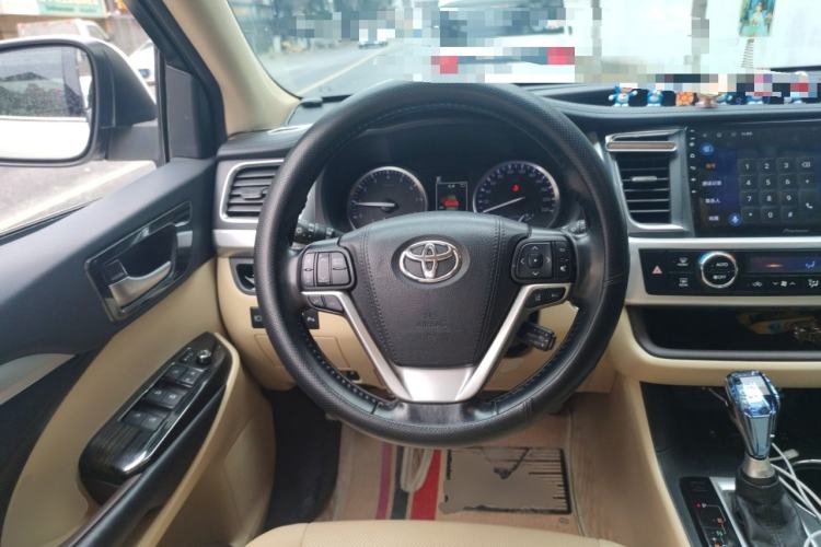 Used Toyota Highlander 2018 2.0T Four-Wheel Drive Prestige Version 7 Seats China V Emission Standard
