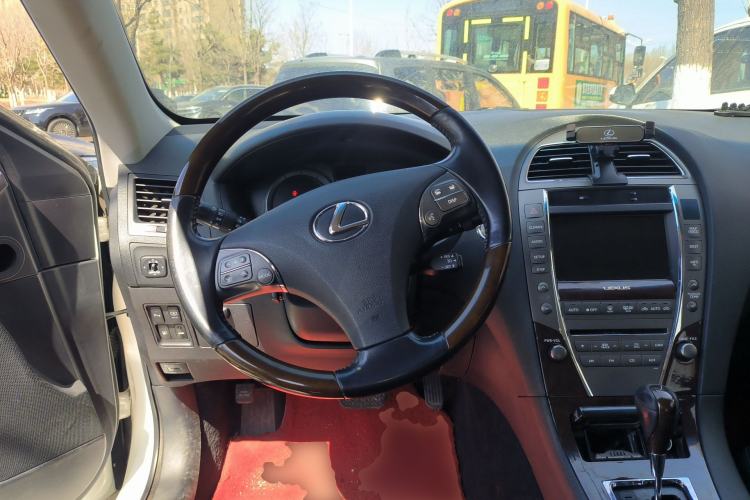 Used Lexus ES 2010 240 Elegant Edition