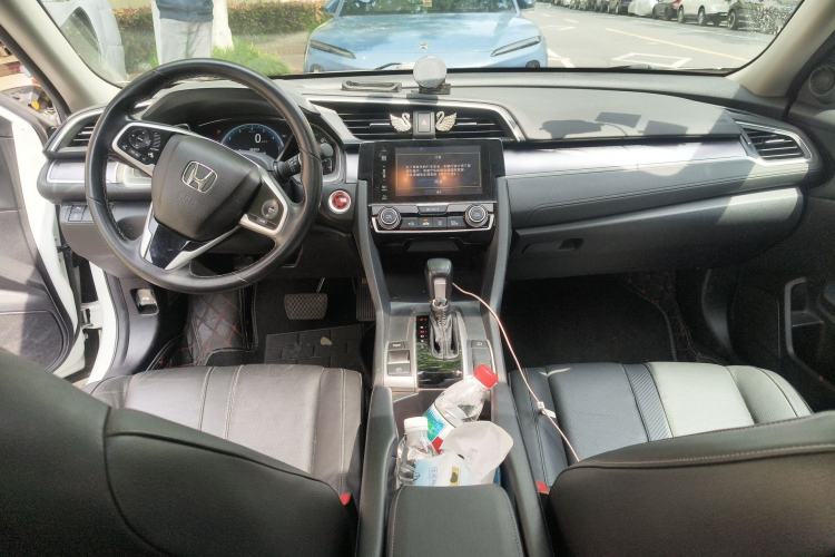 Used Honda Civic 2016 220TURBO CVT Prestige Edition
