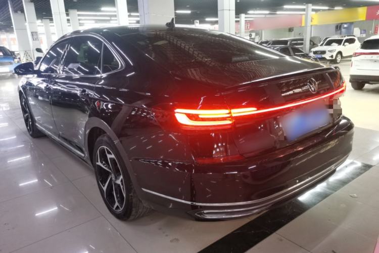 Used Volkswagen Passat 2024 380TSI Starry Dragon Edition Exterior 2