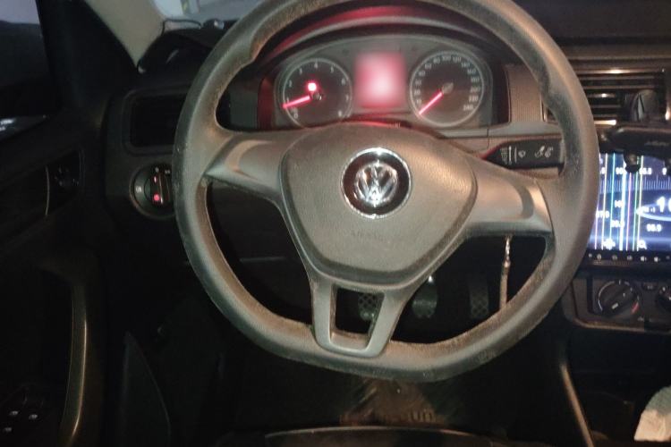 Used Volkswagen Santana 2016 1.4L Manual Fashion Edition