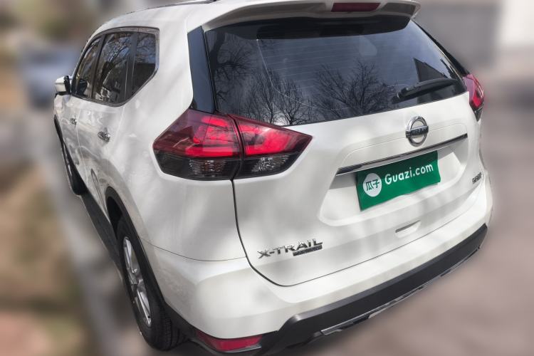 Used Nissan X-Trail 2022 2.0L Two-Wheel Drive Smart Connect Premium Edition