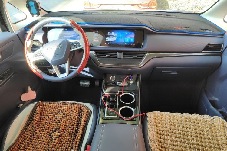 Used BAW Ruisheng Ace M7 2025 2.0L Automatic Long Wheelbase Flagship Version 7 Seats Center Console