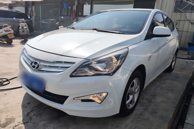 Used Hyundai Verna Ray 2014 1.4L Automatic GLX