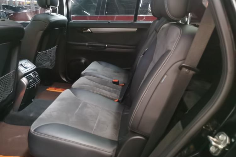 Used Mercedes-Benz R-Class 2017 R 320 4MATIC Business Edition Prestige Model Left Rear Seat