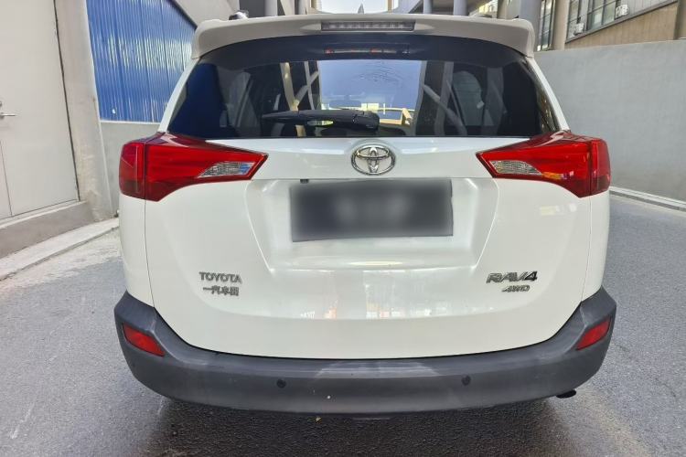 Used Toyota RAV4 2015 2.5L Automatic 4x4 Elite Edition
