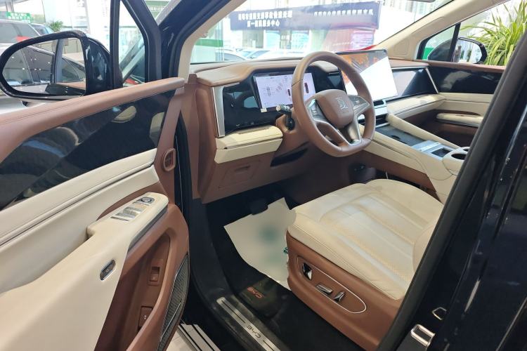 Used BYD Xia 2025 DM-i 1.5T 180km Excellence Model
