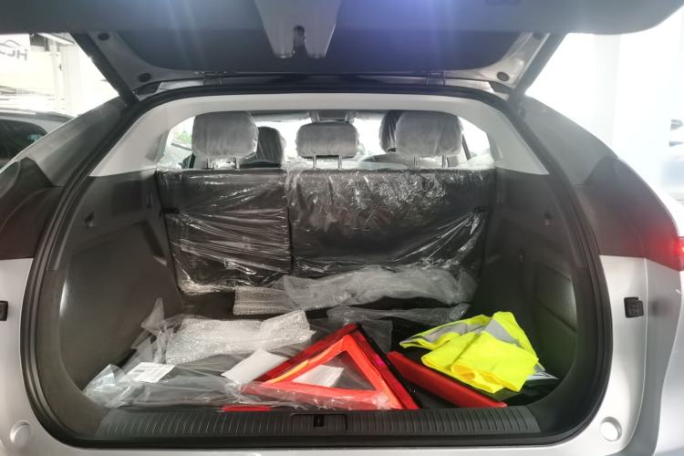 Used XPeng G6 2025 625 Long-Range Max Tech Edition Trunk