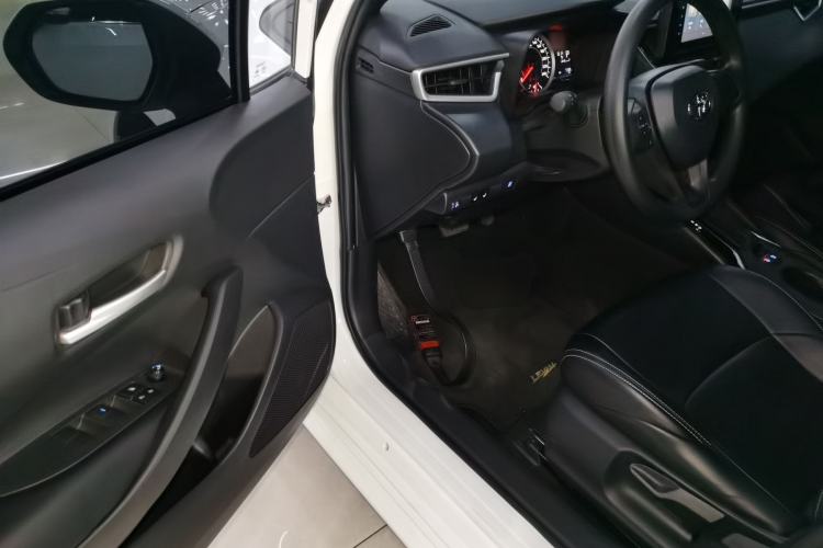 Used Toyota Levin 2022 Facelift TNGA 1.5L CVT Progressive Edition
