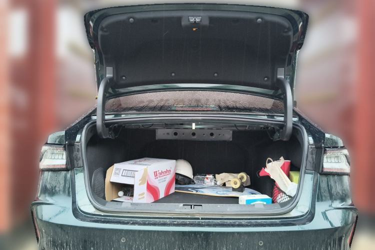 Used Chery Arrizo 8 2023 High-Energy Edition 2.0T DCT Luxury Trunk