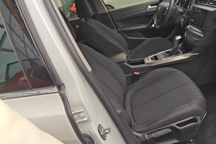 Used Peugeot 408 2014 1.8L Automatic Luxury Edition Right Front Seat