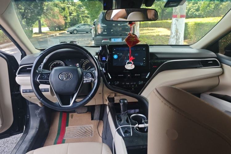 Used Toyota Camry 2021 2.0G Luxury Edition