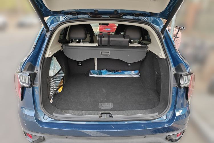 Used Lynk & Co 01 2019 2.0T Two-Wheel Drive Zhaopu Version China VI Standard Trunk