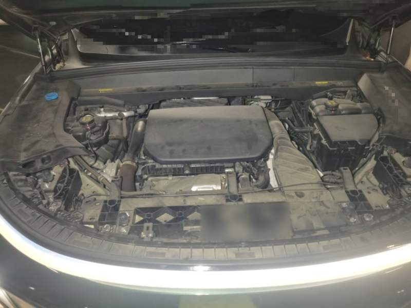 Used Li Auto L8 2023 Pro Model — 21