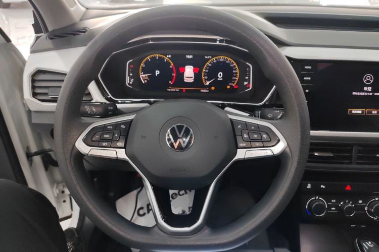 Used Volkswagen Tacqua 2023 200TSI DSG Joy-Connect Edition

