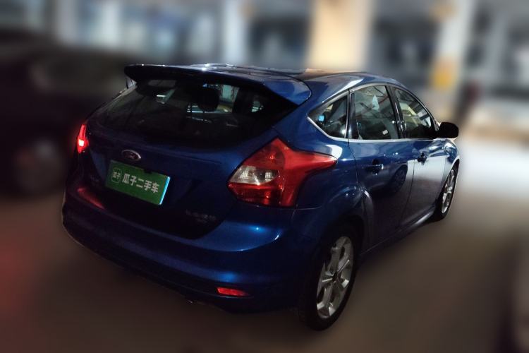 Used Ford Focus 2012 Hatchback 2.0L Automatic Luxury Sport Model
