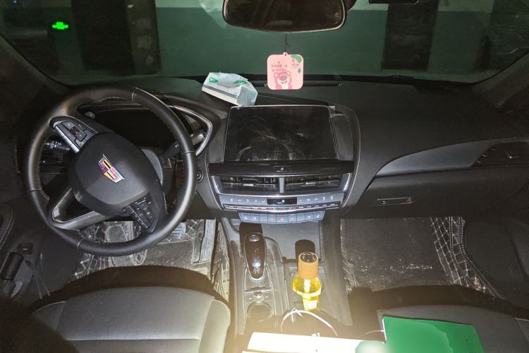 Used Cadillac CT5 2023 28T Luxury Edition (Standard Version) Center Console