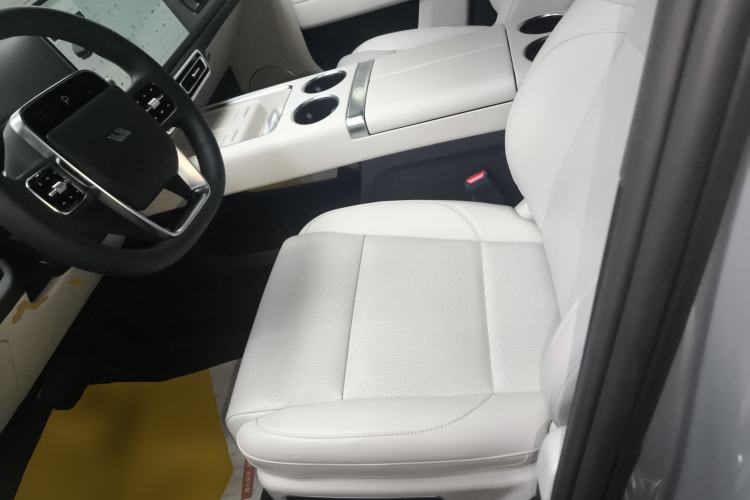 Used Li Auto L9 2024 Ultra Model
