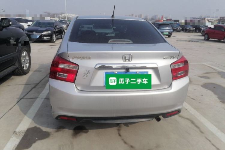 Used Honda City Classic 2012 1.5L manual Comfort version