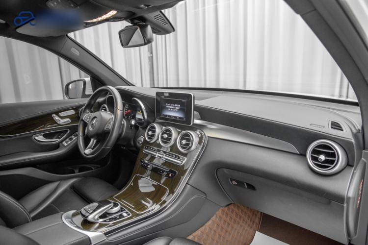 Used Mercedes-Benz GLC 2019 GLC 260 L 4MATIC Dynamic Model
