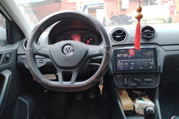 Used Volkswagen Jetta 2019 Dream Edition 1.5L Manual Fashion Version
