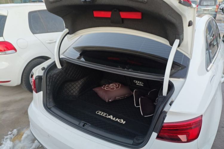 Used Audi A3 2019 Limousine 35 TFSI Fashion Edition China V standard