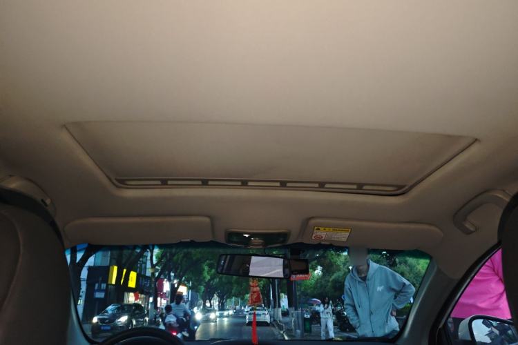 Used Roewe 350 2014 1.5L Automatic Xunyue Version
