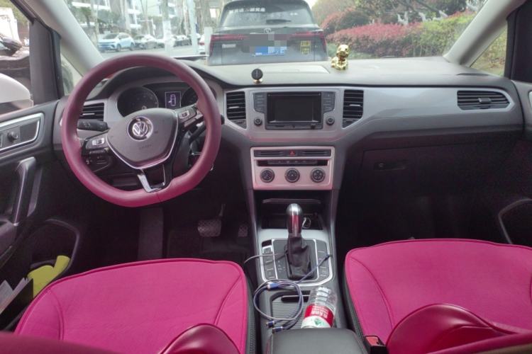 Used Volkswagen Golf Sportsvan 2016 230TSI Automatic Trend Edition
