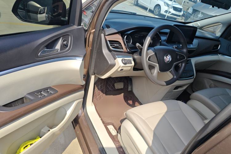 Used Buick GL8 2020 Land Cruiser Executive Class 652T Comfort Model
