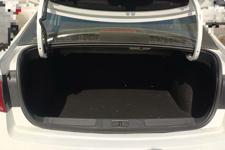 Used Citroen C4 Sega 2016 1.6L Manual Comfort Model
