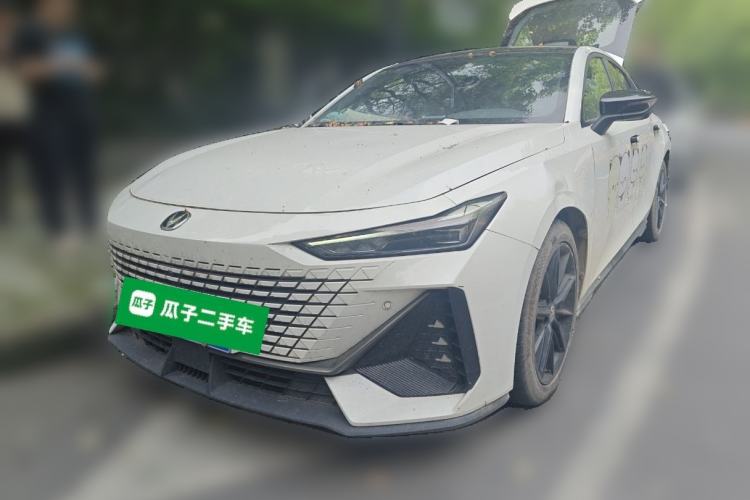 Used CHANGAN UNI-V 2022 1.5T Prestige Version