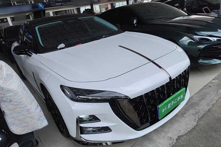 Used Hongqi H6 2023 2.0T Zhiyi Version
