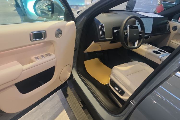 Used Li Auto L7 2025 Ultra Smart Refreshed Edition Driver Seat